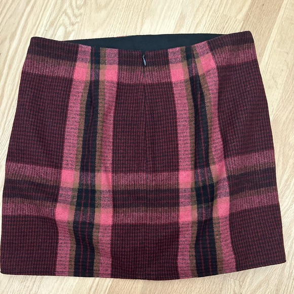 GAP WOOL PLAID MINI SKIRT - Picture 2 of 4
